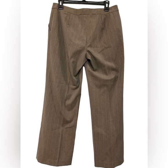 Michael Kors Tan pinstriped pants size 8 - Picture 2 of 7